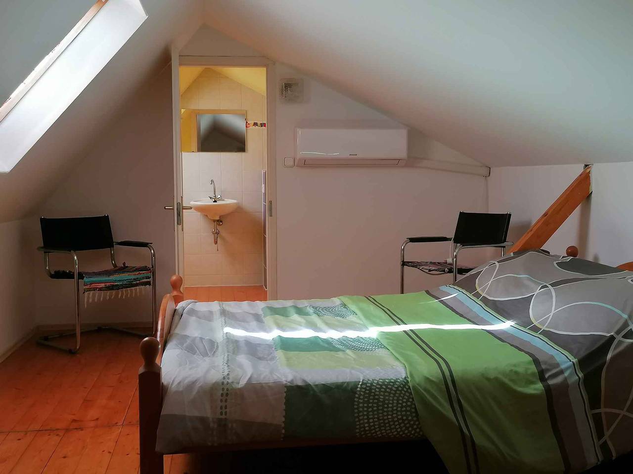 Ferienhaus mit Waschmaschine und Geschirrspüler in Balatonbereny, Plattensee Südufer