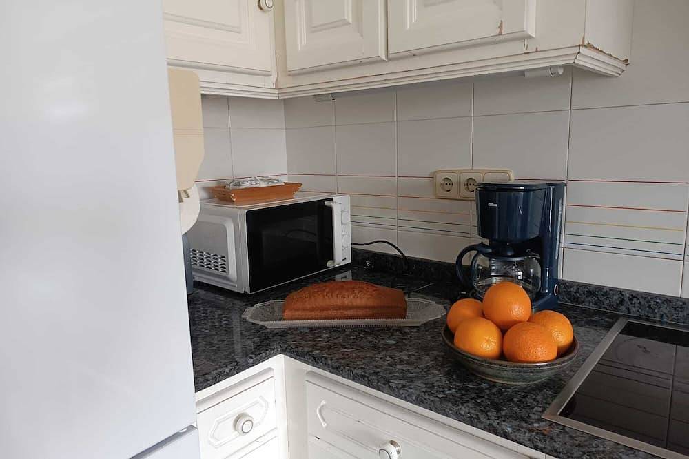Entire apartment, Apartamento Os Pineiros Cambados in Cambados, Rías Baixas