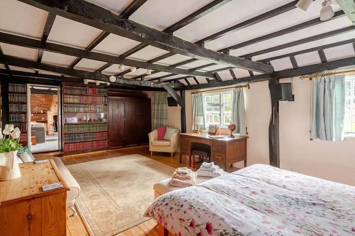 Cozy Cottage With Scenic Walks in Colchester, Essex