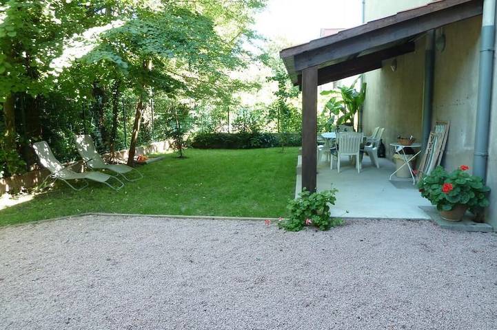 Location de vacances pour 4 personnes, avec jardin, animaux acceptés à Paray-le-Monial