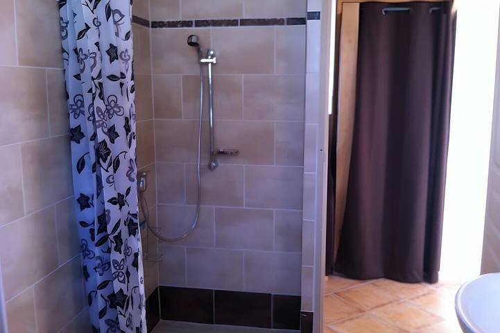 Location de vacances pour 9 personnes, avec jardin, animaux acceptés à Sainte-Marguerite-d'Elle - 4