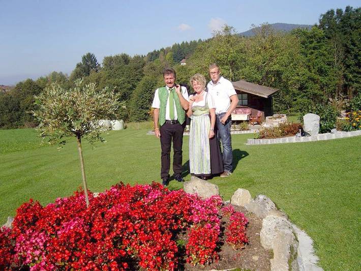 Ferienwohnung für 4 Personen, mit Balkon und Balkon/Terrasse sowie Terrasse und Garten in Arnbruck