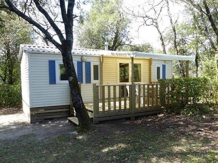 Flower Camping Le Martinet Rouge  - Mobilheim 6 personen - Mobilheim Komfort Sun Roller -35m² (3Zi) - halbüberdachte Terrasse - Klimaanlage 2/6 Pers. in Brousses-et-Villaret, Carcassonne und Umgebung