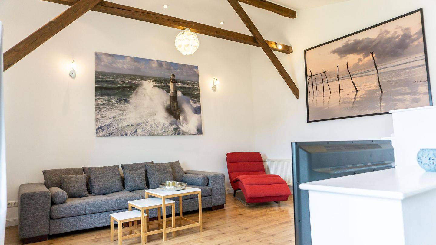 Ganze Wohnung, Gemütliches Appartement über 2 Etagen kurz vor St.Peter-Ording. in Tating, Eiderstedt