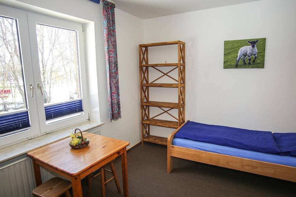Ganze Wohnung, Bude 1 - Nordisch Nature - Ferienhof am Deich in Tümlauer Koog, Eiderstedt