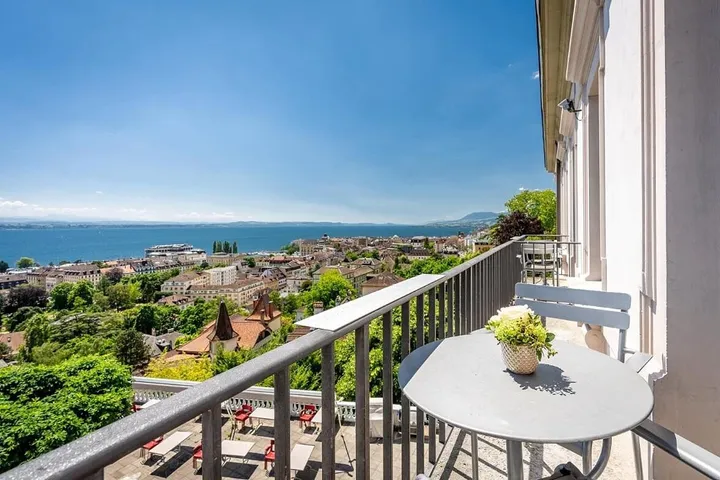 Hotel para 2 personas, con vistas al lago además de vistas y terraza - 1