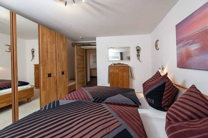 Bungalow für 3 Personen, mit Garten und Sauna sowie Terrasse und Whirlpool in der Oberpfalz - 3