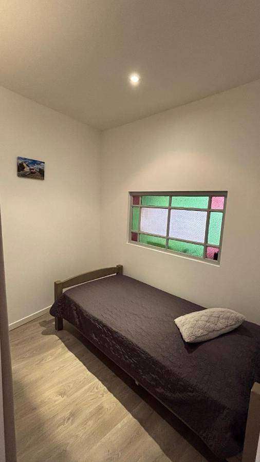 Gîte pour 5 personnes, avec vue à Maury - 2