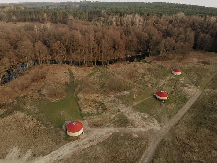 Yourte pour 4 personnes, avec jardin et jacuzzi, animaux acceptés en Pologne - 2