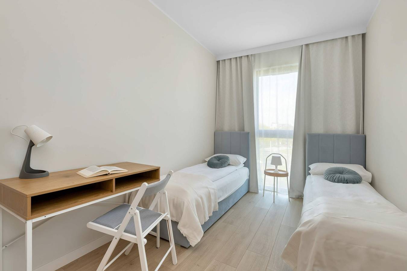 Cały apartament, Elegant Apartment with Balcony and Remote Workspace | Air Conditioning in Brzeźno (Gdańsk), Gdańsk