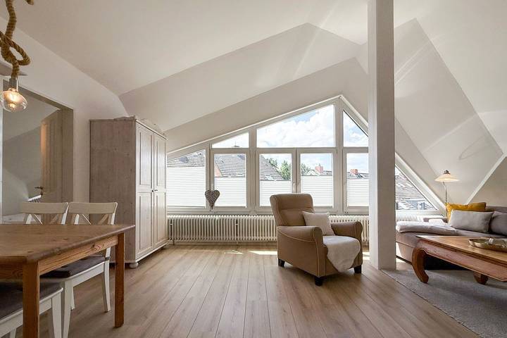 Appartement entier, Hübsche Ferienwohnung Lüttje Stuuv 11 in Cuxhaven Duhnen mit Privatparkplatz in Duhnen, Cuxhaven