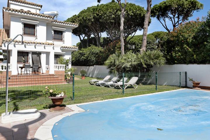 Villa pour 7 personnes, avec jardin, adapté aux familles à Chiclana de la Frontera - 2