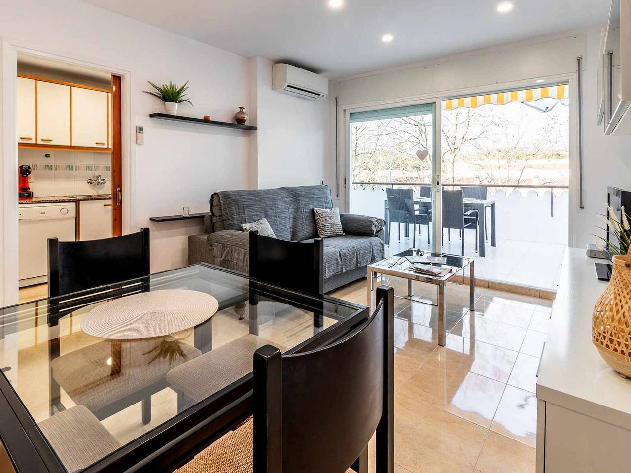 Appartement entier, Appartement cosy avec clim et parking - 6 pers. in S'Agaró, Platja d'Aro