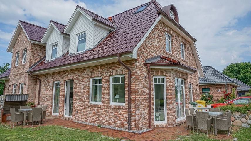 Ferienhaus für 8 Personen, mit Terrasse und Garten sowie Ausblick in Tetenbüll