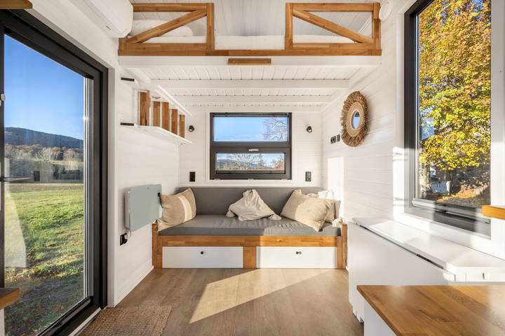 Bungalow pour 2 personnes, avec Terrasse et Jardin ainsi que Piscine et Vue sur le lac