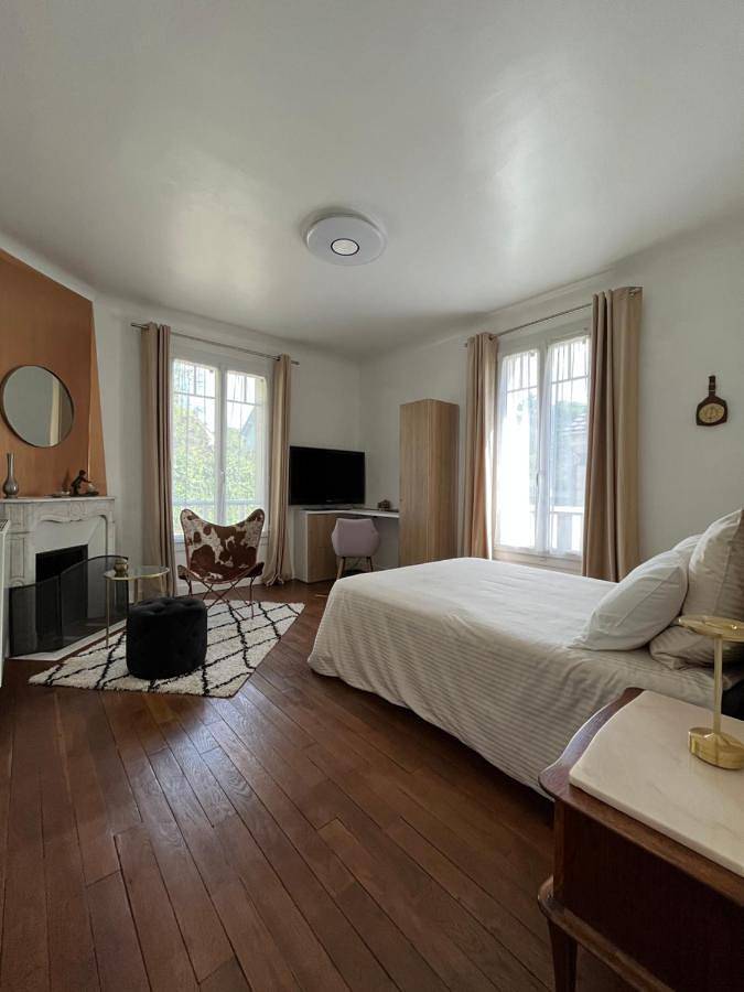 Chambre d’hôte pour 2 personnes, avec Terrasse ainsi que Jardin et Vue à Noisiel