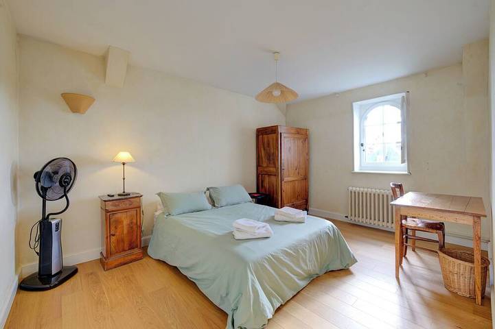 Maison de Maître à Azay-le-Rideau, à 10 min à pied du château et du centre in Azay-le-Rideau, Vallée de la Loire