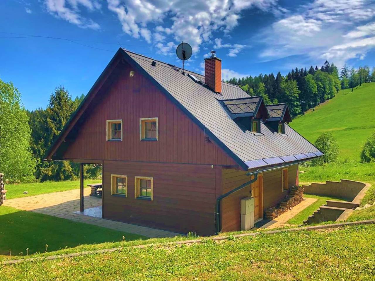 Chalet nahe Ski Bret mit Sauna in Schatzlar, Region Trautenau