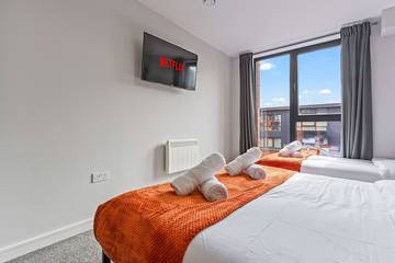 Glamping for 7 People in Birmingham, Birmingham Area, Photo 2