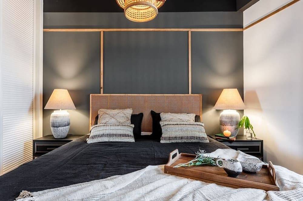 Entire apartment, Azande - 3 bedrooms in Almagro in Chamberí (Madrid), Madrid