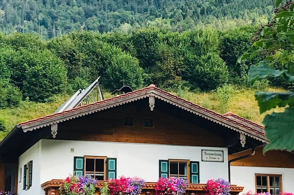 Ganze Wohnung, Haus Hinterseer in Weissbach an der Alpenstrasse, Schneizlreuth