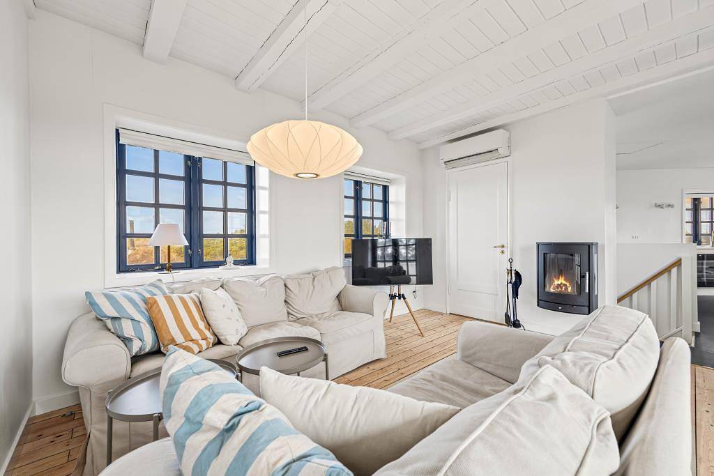 Strandnahes Reetdachhaus mit Panoramaaussicht in Grærup, Varde