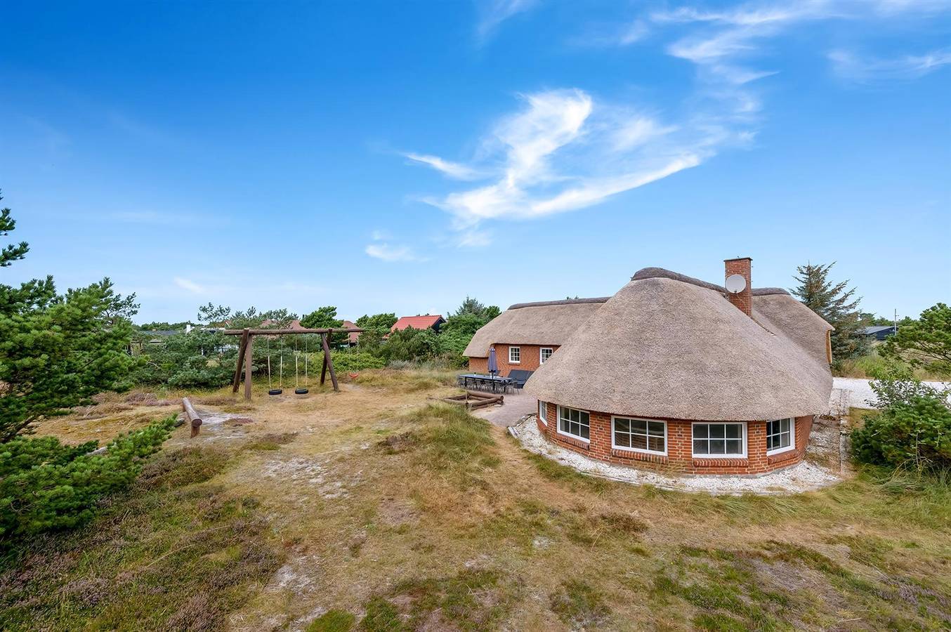 Stunning home in Ringkøbing w/ Sauna, Indoor swimming pool and Wifi in Søndervig, Holmsland Klit