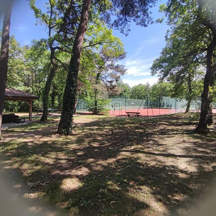 Location de vacances pour 5 personnes, avec vue et balcon ainsi que vue sur le lac et piscine à Thonon-les-Bains - 2