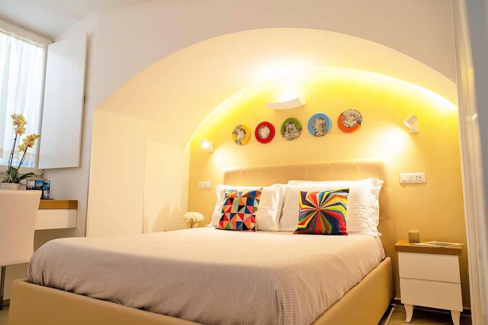 Amalficoast Sea Access 4 Chambres Villa ☀ Parking ☀ Jacuzzi ☀ Solarium in Ravello, Sorrento Coast