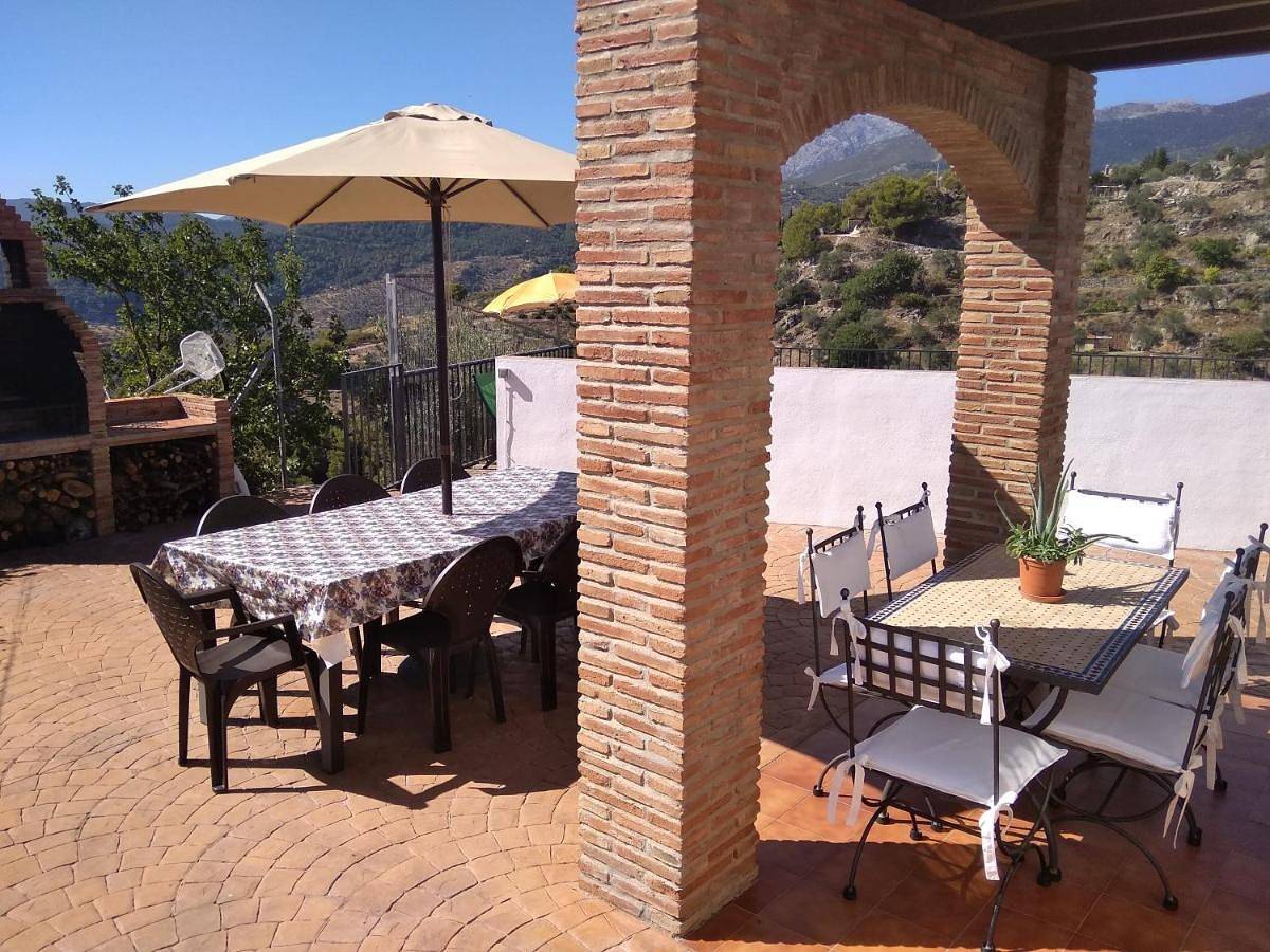 Casa Rural La Revuelta con las mejores vistas a la naturaleza in Yunquera, Sierra de las Nieves