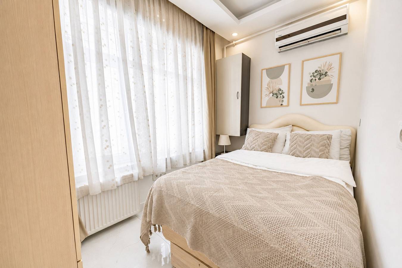Entire studio, Central 2Br Apart Near Metro & Tram in Fatih, Istanbul