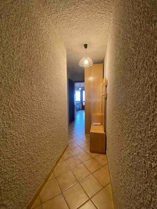 Gîte pour 4 personnes, avec Balcon à Laye (homonymie) - 3