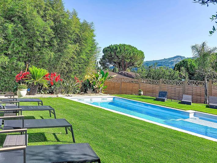 Villa Dolce Vita in Pégomas, Mittelmeerküste (Frankreich)