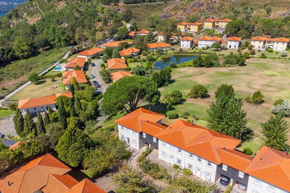 Casa Cervo e Prado  . in Vila Nova de Cerveira, Distrito de Viana do Castelo