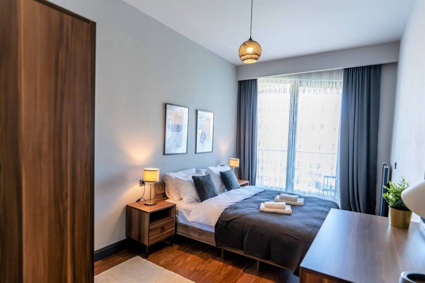 Apartamento entero, Bright and Modern Apt with Stunning City View in Beyoğlu, Estambul