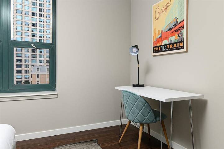 Vacation house for 5 people, with balcony in Chicago