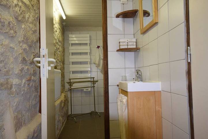 Gîte pour 4 personnes, avec piscine et terrasse à Bon-Encontre - 4