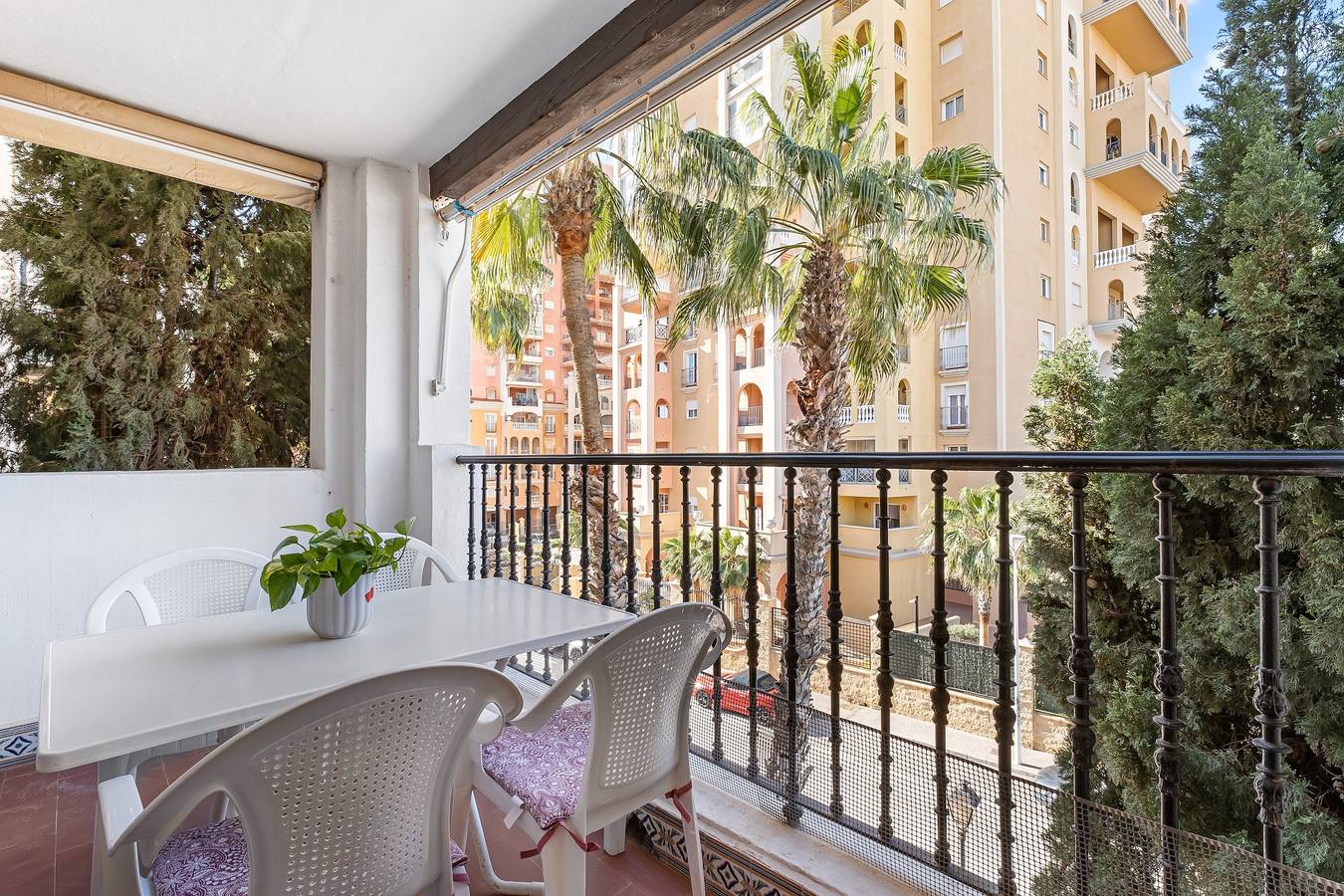 Hel leilighet, Ferieleilighet for 4 personer med barnebasseng in Altos de la Bahia, Torrevieja