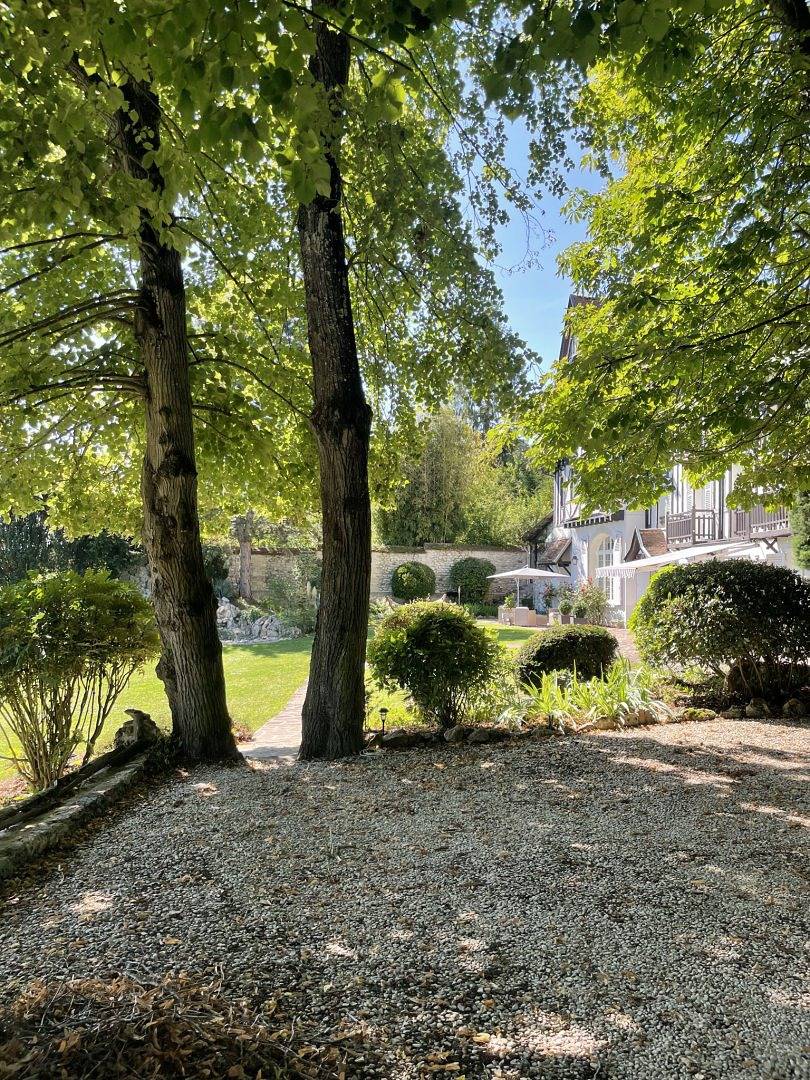 Chambres d'hôtes - Le Manoir de Sainte-Aulde, proche Disney - Chambre 1 : Jeanne Lariviere in Sainte-Aulde, Seine-et-Marne