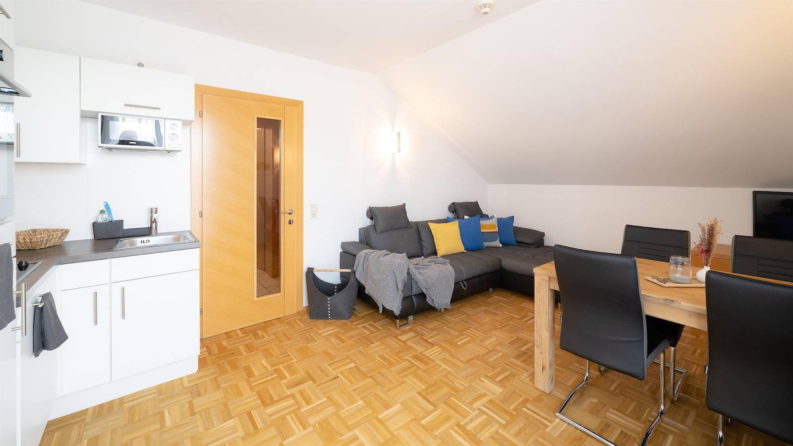 Ganze Ferienwohnung, Komfortappartement G, 2 Schlafräume in Karawanken und Bachergebirge, Sankt Kanzian am Klopeiner See