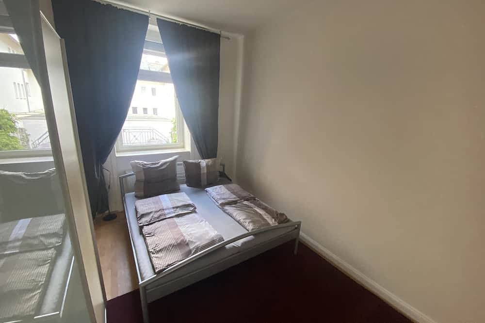 Ruhige Gemütliche Altbau Apartment/fewo in Zentraler Lage in Wiesbaden, South Hesse