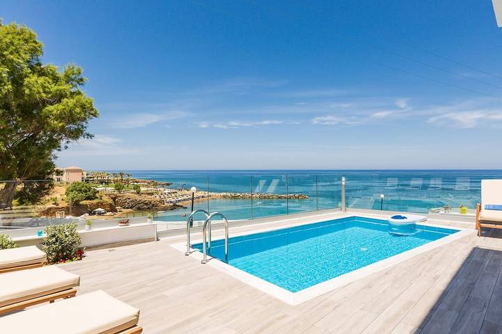 Villa für 10 Personen, mit Balkon - 1