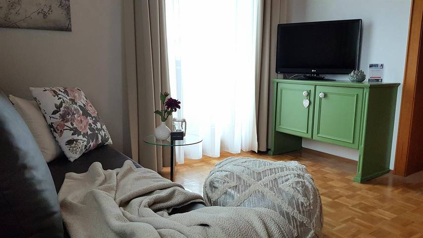 Ganze Ferienwohnung, Landhausappartement, 1 Schlafraum in Karawanken und Bachergebirge, Sankt Kanzian am Klopeiner See