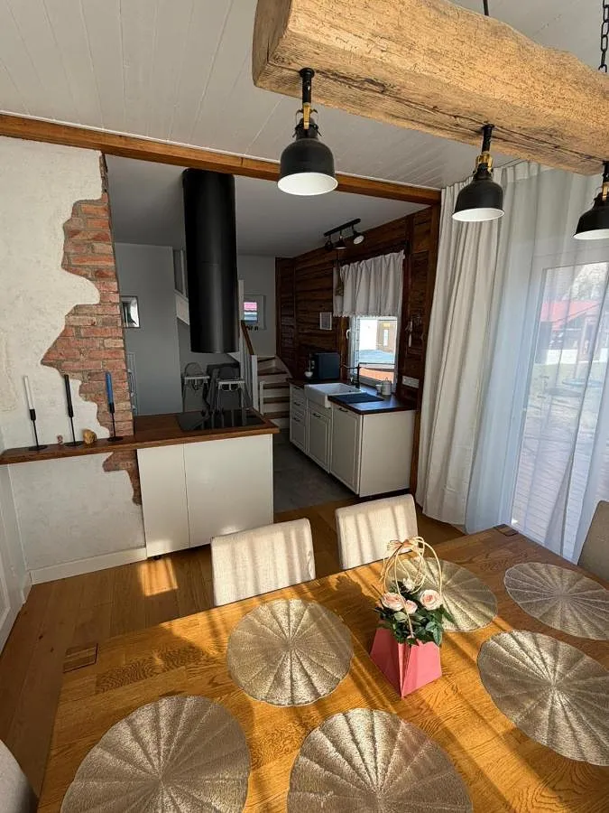 Chalet para 8 personas, con vistas además de jardín y sauna - 1