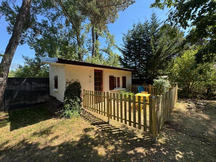 Gîte pour 2 personnes, avec jardin et terrasse à Maisse
