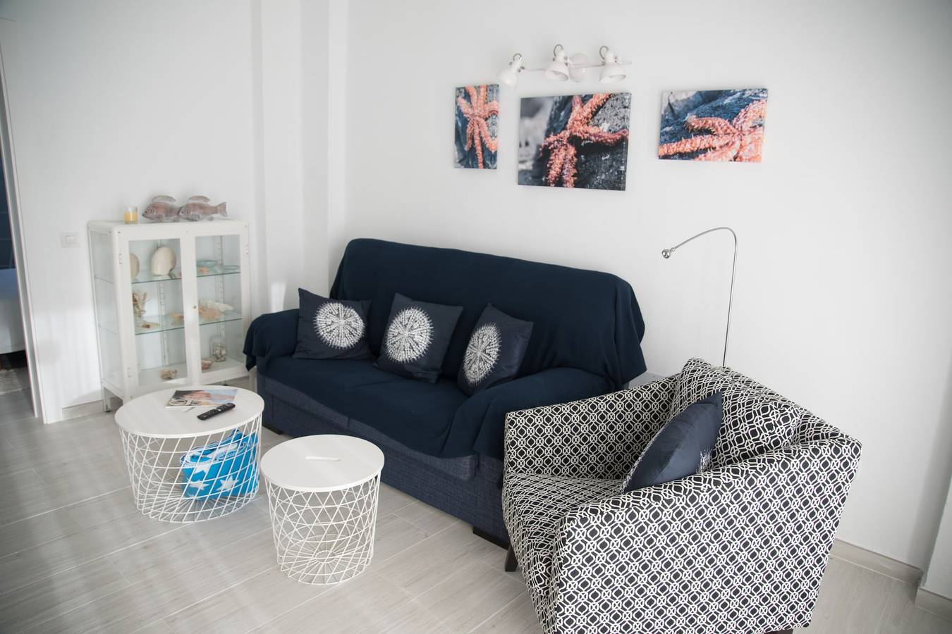 Entire apartment, Estrella De Mar 2 - with shared pool in Playa Bastián, Teguise
