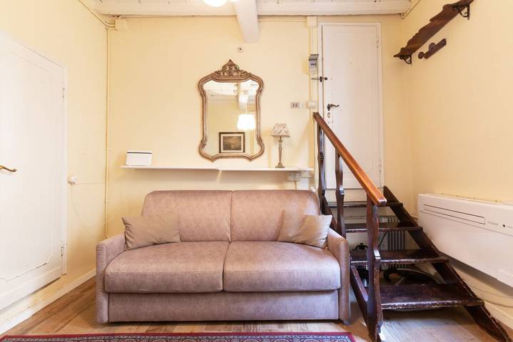 Appartamento intero, La Casa di Poldina - Santo Spirito Sweet Studio in Firenze Centro storico, Firenze