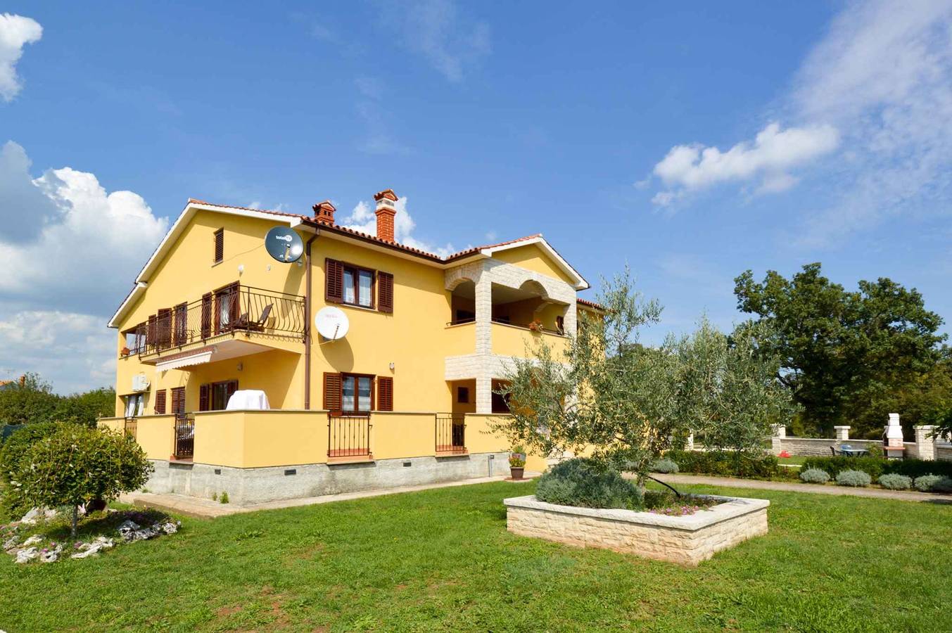 Ganze Ferienwohnung, Ferienwohnung mit Klimaanlage und Montagepool  in Barban, Südküste Istrien