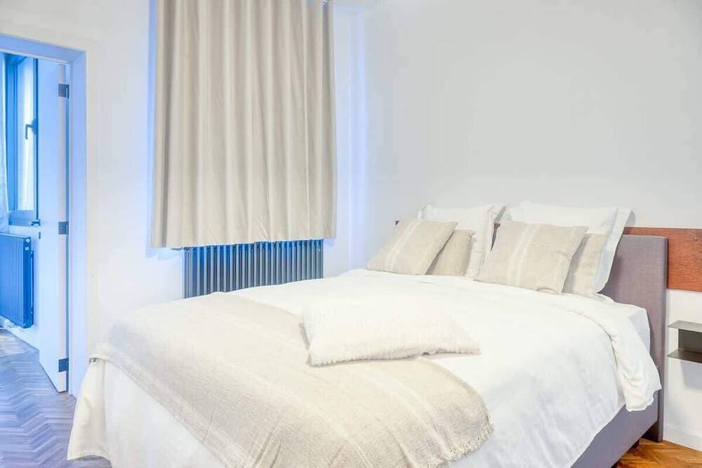 Entire apartment, Bright 2Br Flat in Antwerp City in Antwerp, Antwerp region