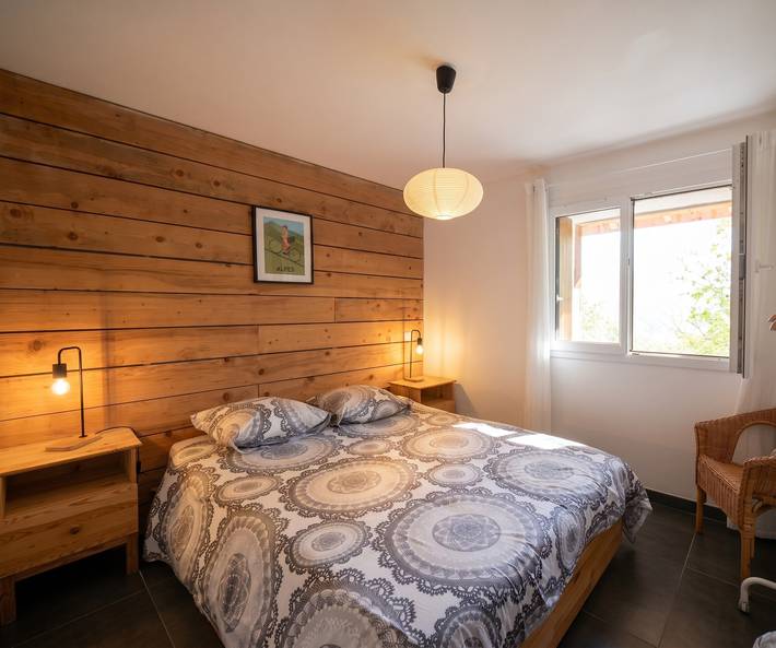 Chalet mit Garten in Réallon von 100 m² in Réallon, Nationalpark Écrins